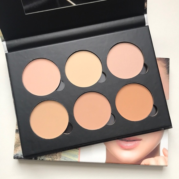 Compact Powder - Picture 3 of 4